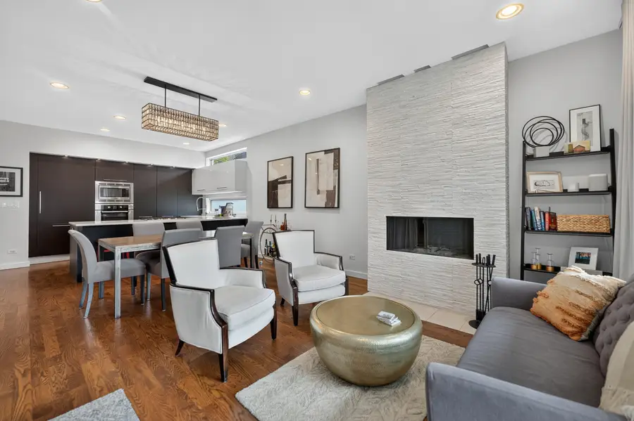 2012 W Shakespeare Avenue #1, Chicago, IL 60647 - #2