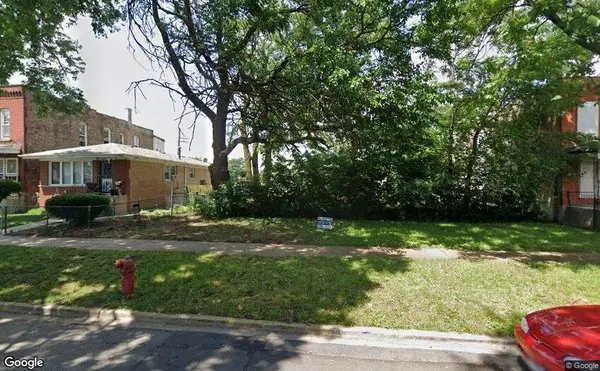 7424 S May Street, Chicago, IL 60621