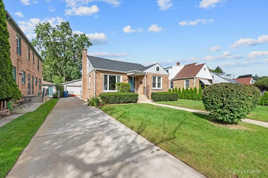 226 N Elmwood Avenue, Waukegan, IL 60085 - #2