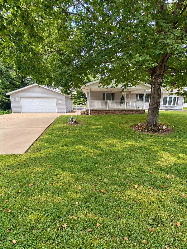 206 Junction Street, Centralia, IL 62801
