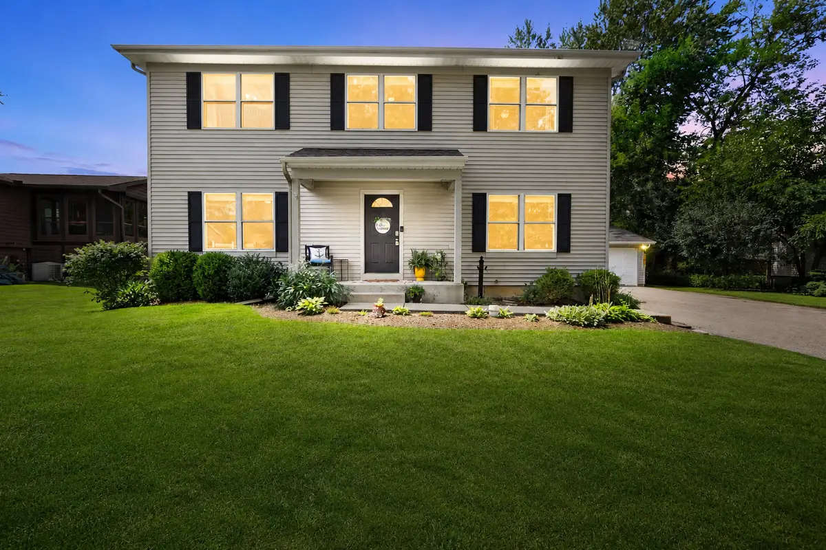 33672 N Greentree Road, Grayslake, IL 60030 - #1