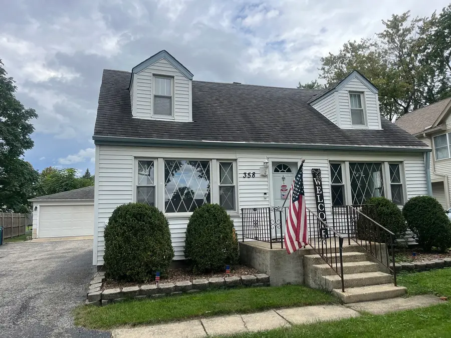 358 N Fairfield Avenue, Lombard, IL 60148 - #2