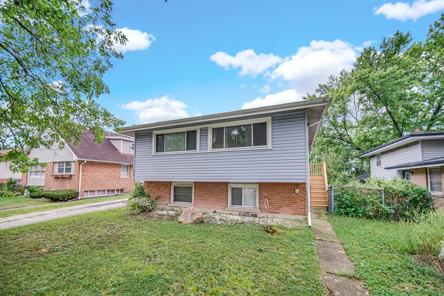 16904 Old Elm Drive, Country Club Hills, IL 60478 - #3