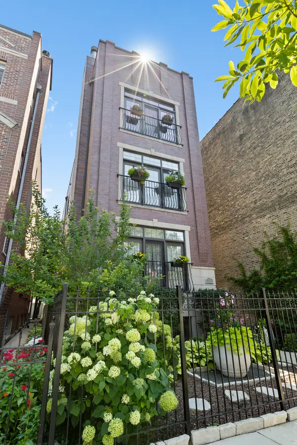 3921 N Greenview Avenue #1, Chicago, IL 60613