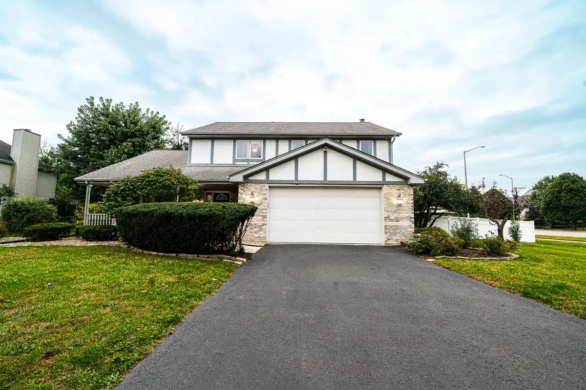 10300 S 75th Avenue, Palos Hills, IL 60465 - #1
