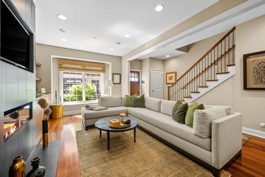 930 Central Avenue #930, Highland Park, IL 60035 - #2