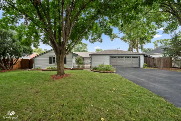 172 Lawton Lane, Bolingbrook, IL 60440