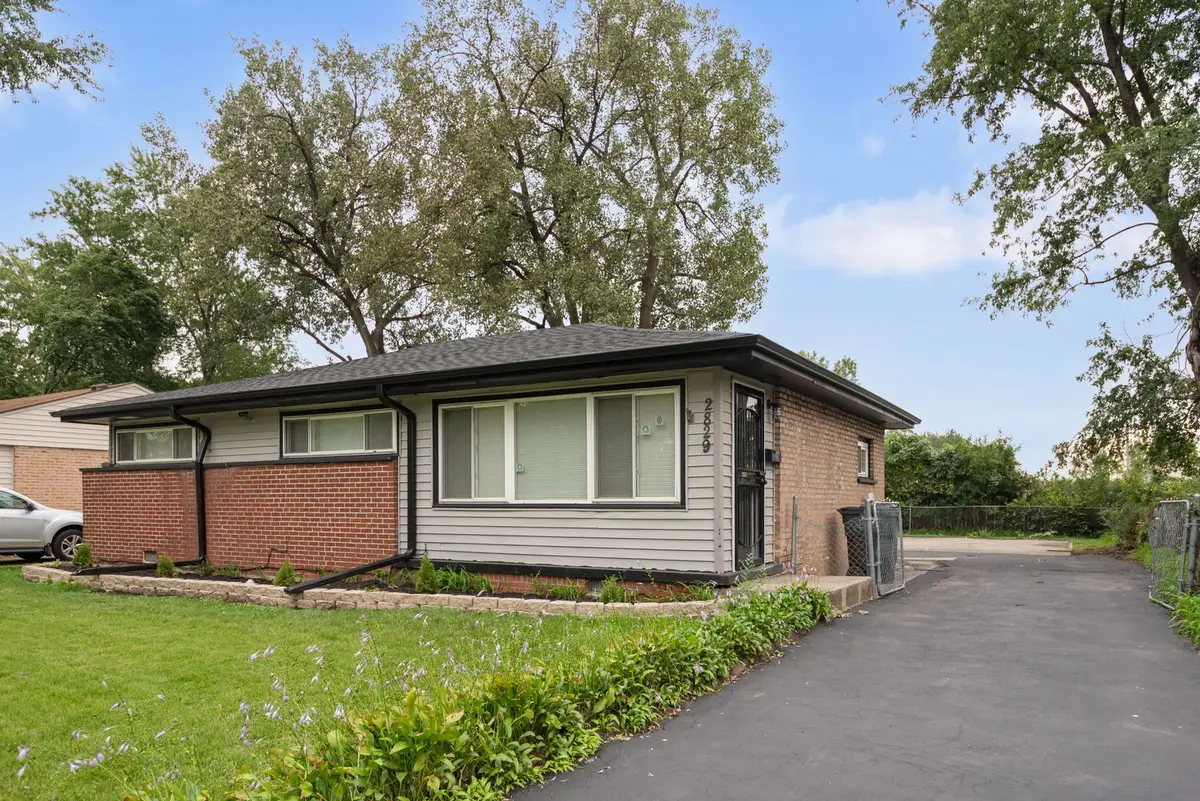 2829 Stafford Drive, Markham, IL 60428 - #1
