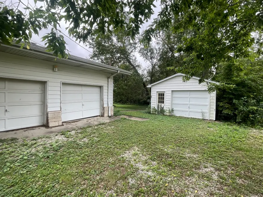 202 S Cider Street, Sadorus, IL 61872 - #2