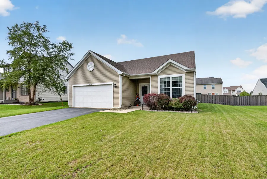 1611 Balboa Drive, Minooka, IL 60447 - #2