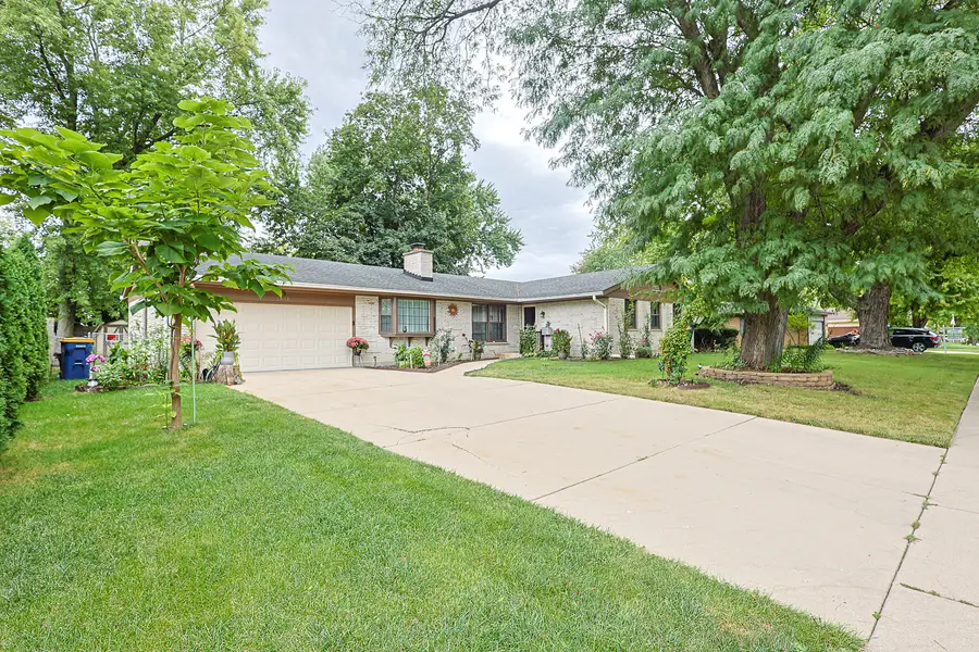 1431 Maple Lane, Elgin, IL 60123 - #3