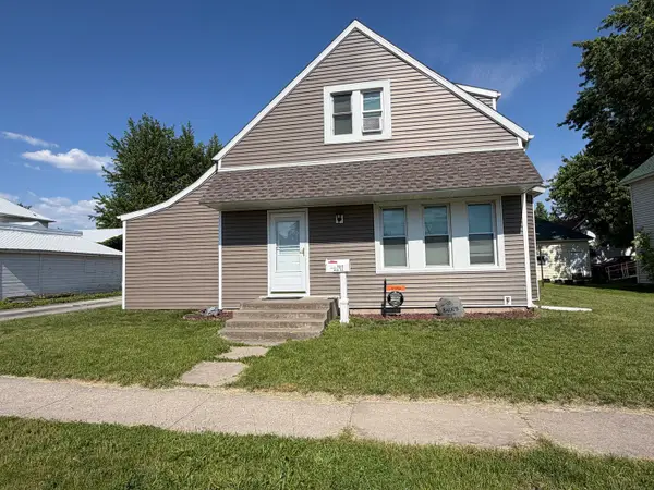 1511 4th Street, Fulton, IL 61252