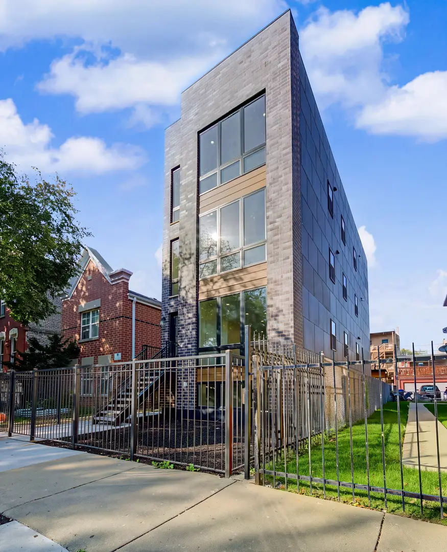 Address Withheld By Seller, Chicago, IL 60622 - #2