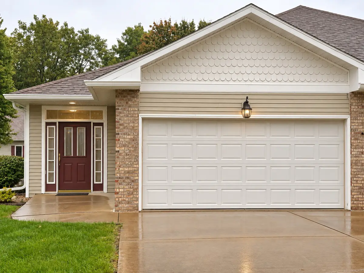 313 Bryant Circle Drive #313, Princeton, IL 61356 - #1