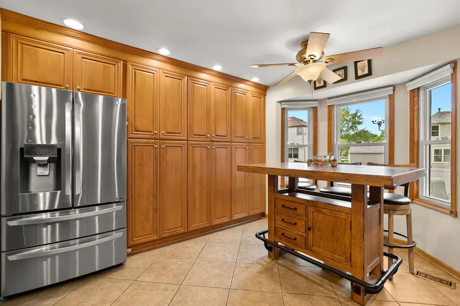 482 Franklin Lane, Elk Grove Village, IL 60007 - #3