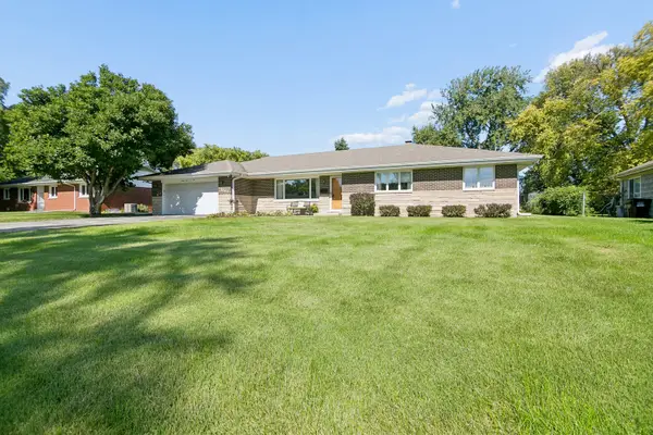 2705 Calmer Drive, Joliet, IL 60433