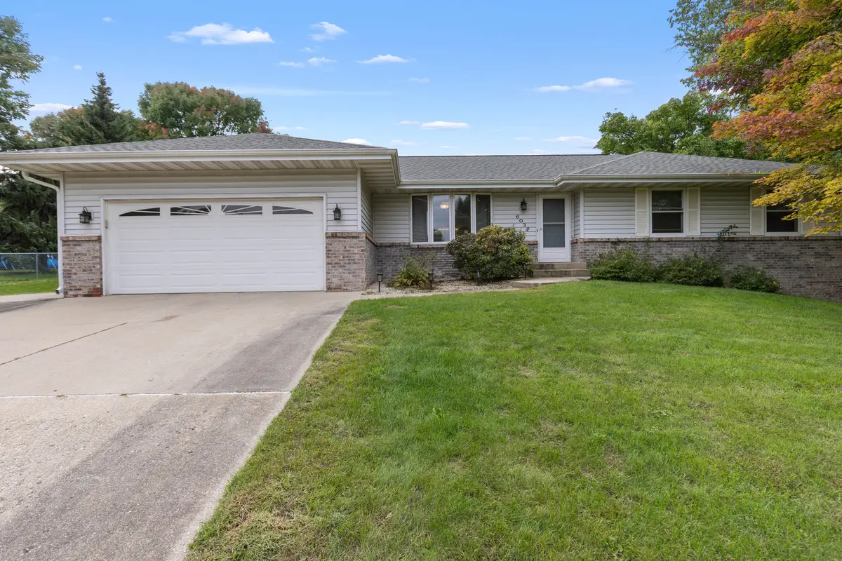 6037 Banbridge Drive, Roscoe, IL 61073 - #1