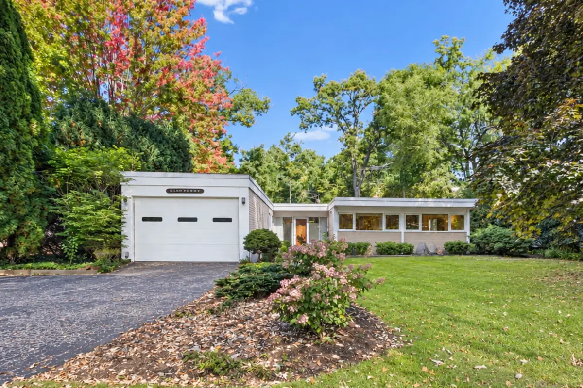 940 Ridgewood Drive, Highland Park, IL 60035 - #1