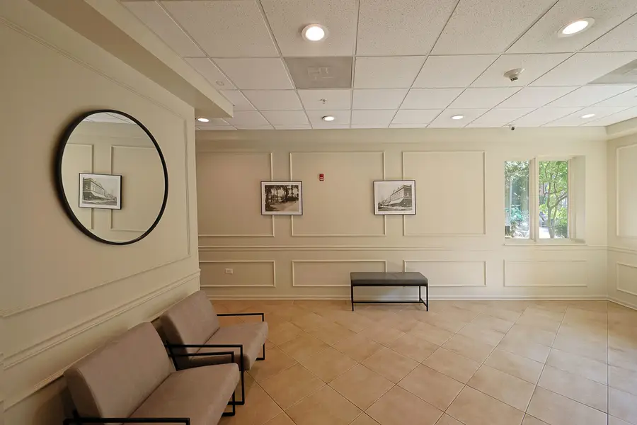 370 S Western Avenue #701, Des Plaines, IL 60016 - #3