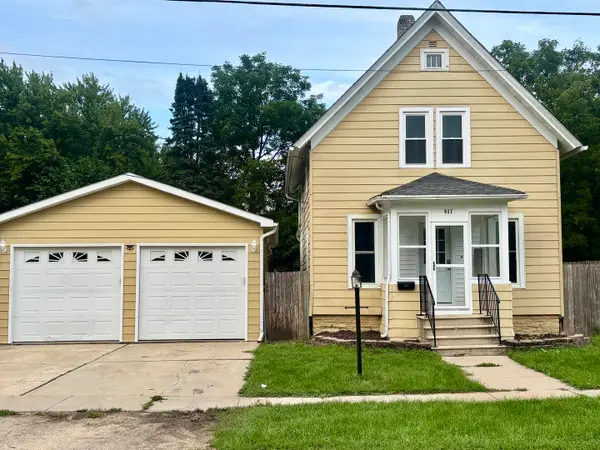 817 Chicago Street, Belvidere, IL 61008