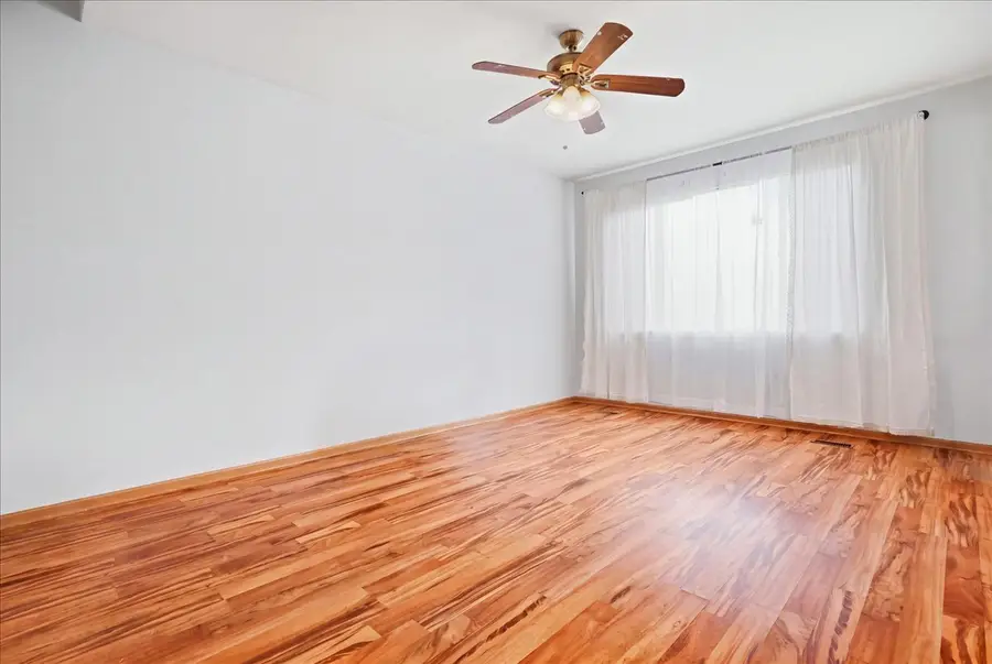 530 W Kristina Lane, Round Lake, IL 60073 - #3