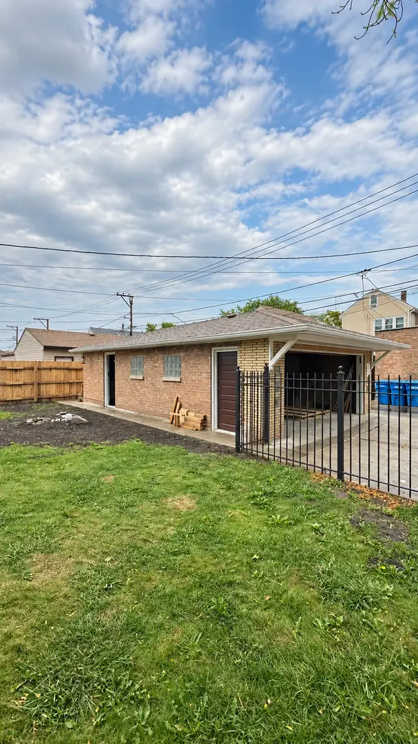 4559 S California Avenue, Chicago, IL 60632 - #2