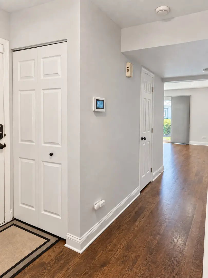 4587 Olmstead Drive, Hoffman Estates, IL 60192 - #3