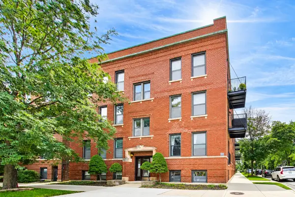 1659 W Addison Street #1, Chicago, IL 60613