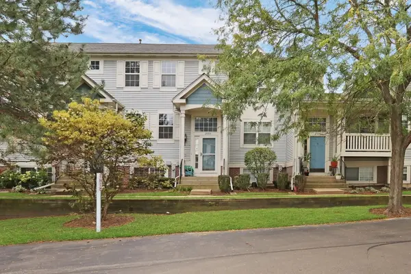 2595 N Augusta Drive, Wadsworth, IL 60083