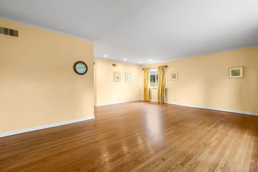 Address Withheld By Seller, Riverside, IL 60546 - #3