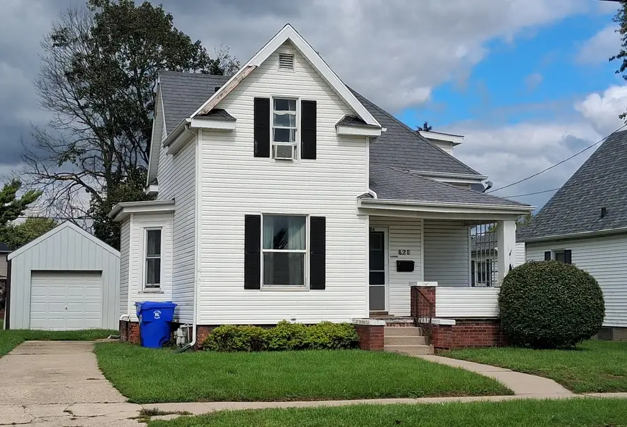 426 Pine Street, Kewanee, IL 61443 - #2