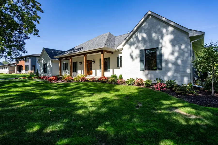 5 Bayhill Drive, Coal Valley, IL 61240 - #2