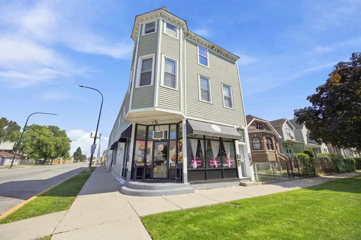 3101 S 49th Avenue, Cicero, IL 60804 - #1