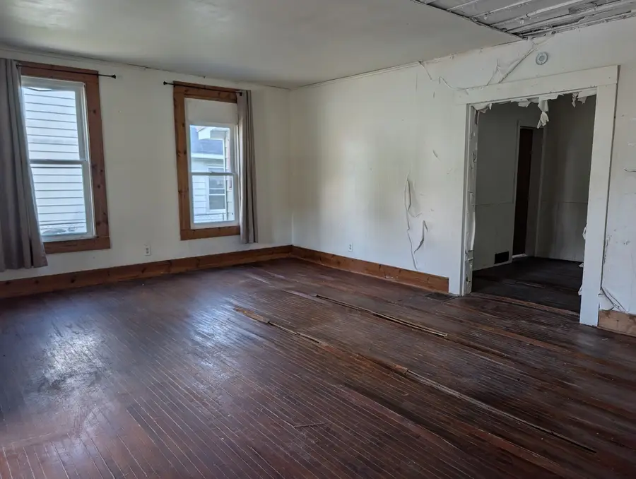 503 E Mason Street, Polo, IL 61064 - #3