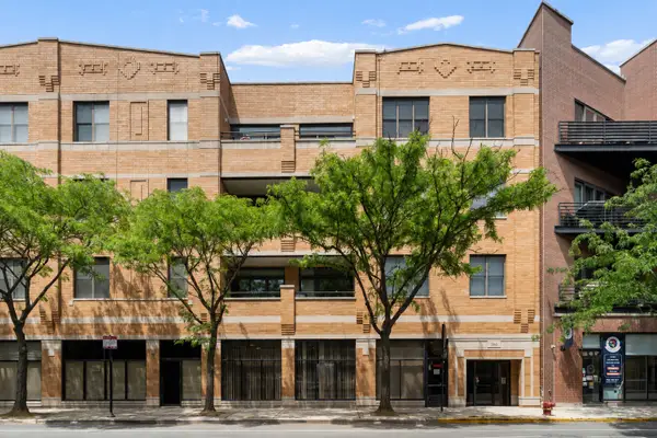 2040 W Belmont Avenue #405, Chicago, IL 60618