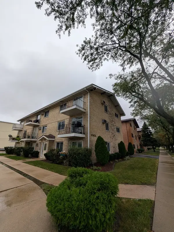 6025 W 64th Place, Chicago, IL 60638
