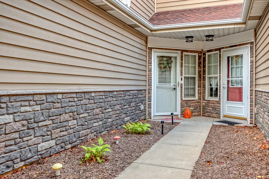 1160 Regency Drive, Schaumburg, IL 60193 - #2