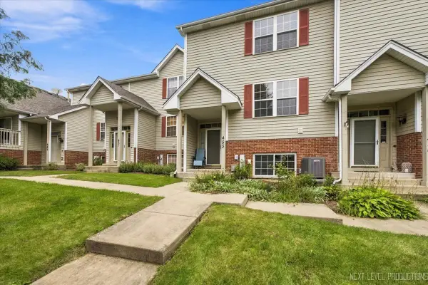 453 E Willow Street #453, Elburn, IL 60119