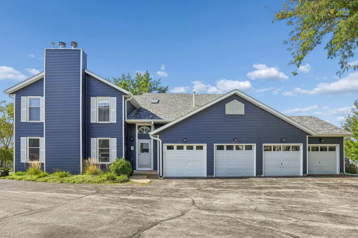 4721 Kynnelworth Drive #110, Bettendorf, IA 52722 - #1