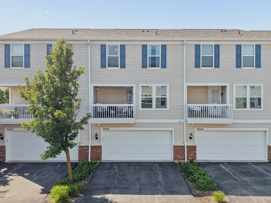 3402 Neubauer Circle, Lindenhurst, IL 60046 - #2
