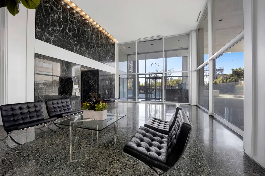 340 W Diversey Parkway #918, Chicago, IL 60657 - #2