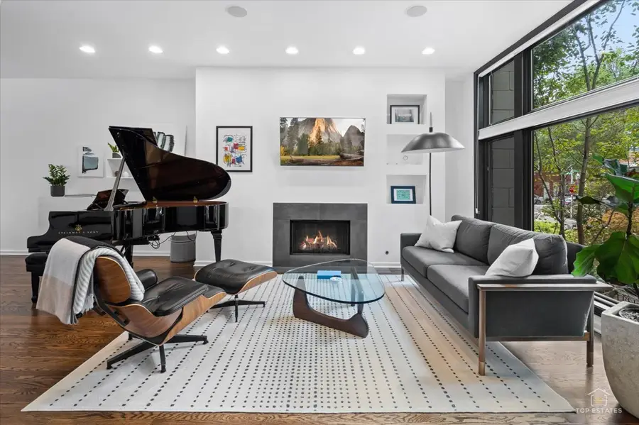 1940 W Wabansia Avenue, Chicago, IL 60622 - #2