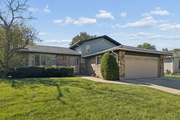 1613 Alamance Place, Downers Grove, IL 60516