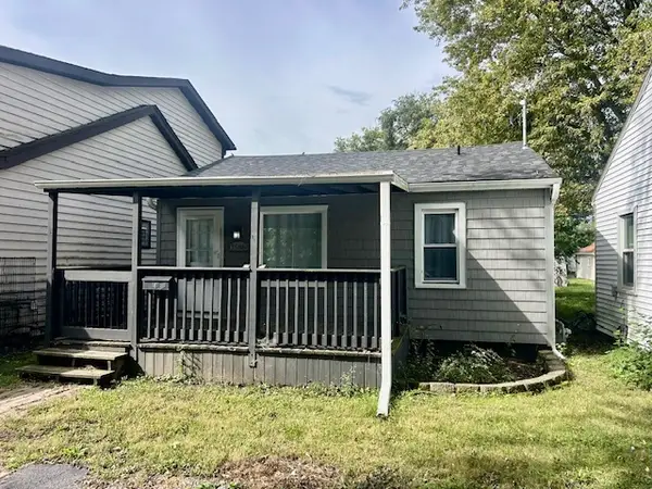 1586 Faithorn Avenue, Crete, IL 60417