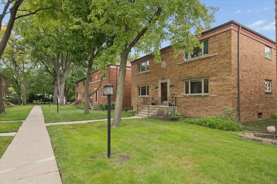8023 Lake Street #2, River Forest, IL 60305 - #2