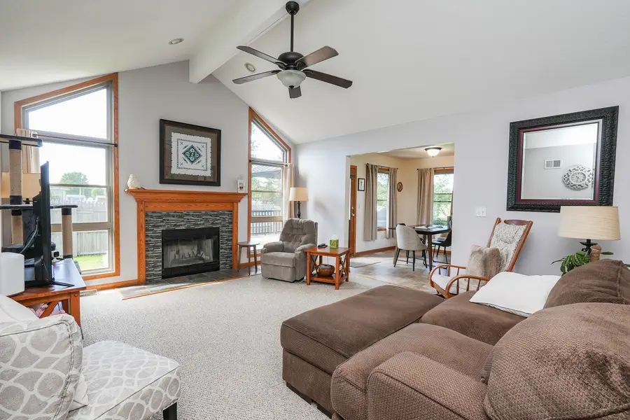 921 Beauchamp Avenue, Manteno, IL 60950 - #3