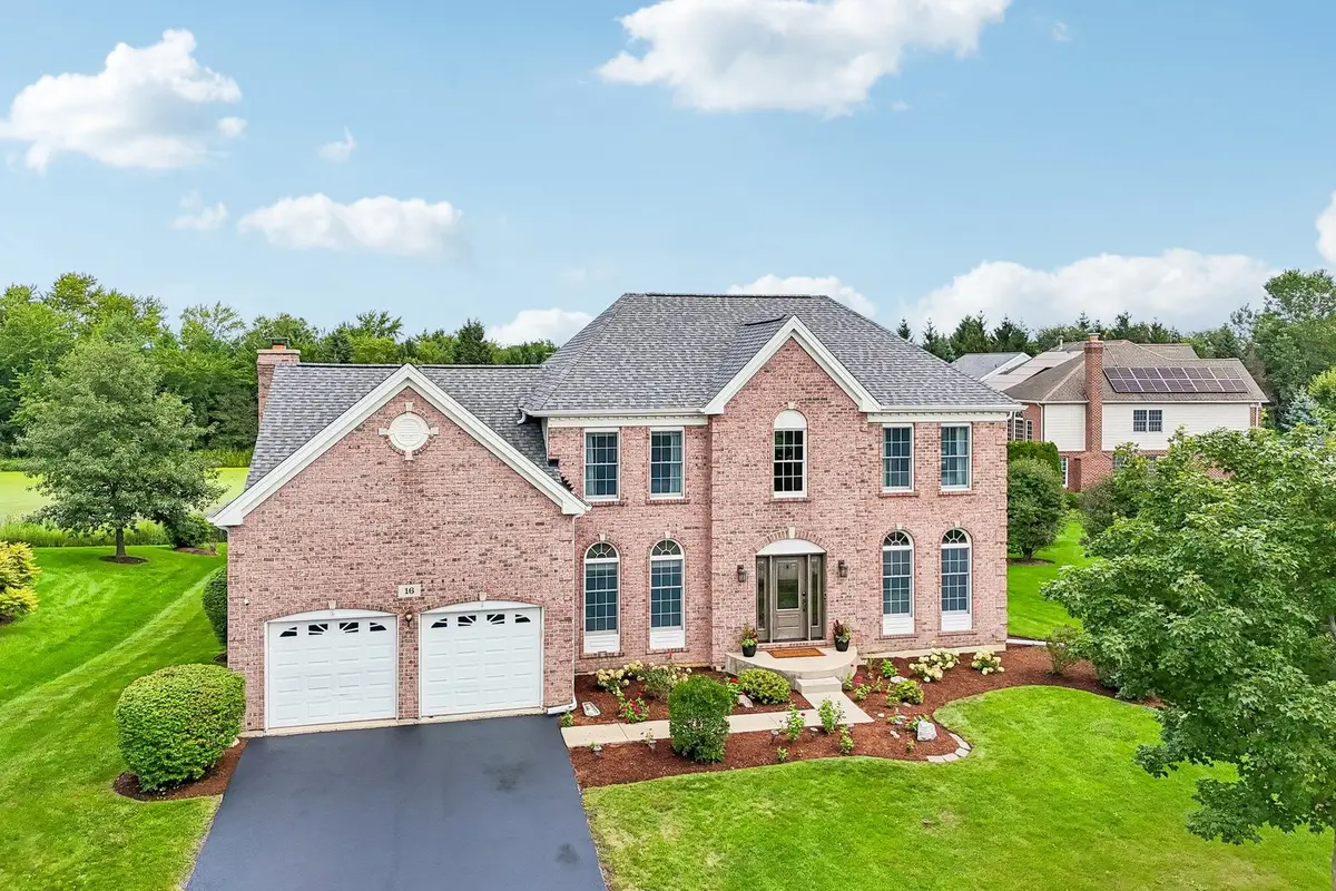 16 Eagle Ridge Drive, Hawthorn Woods, IL 60047 - #1