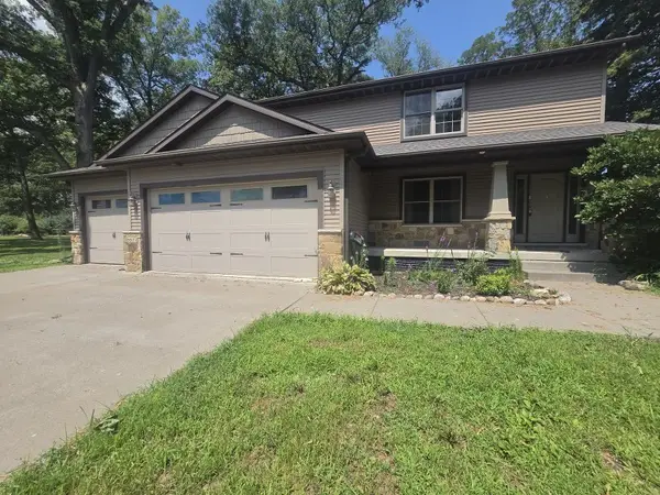 9932 123rd Street, Davenport, IA 52804