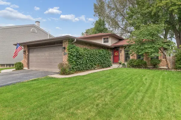 1501 E Elm Street, Wheaton, IL 60189