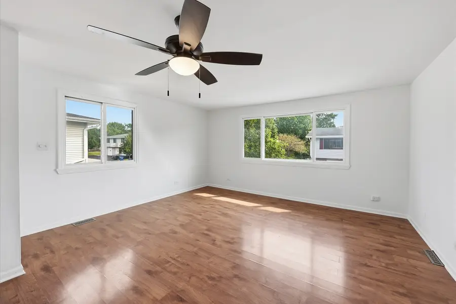 18 Eastham Court #18, Schaumburg, IL 60193 - #3